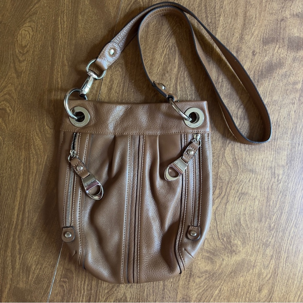 B.Makowsky Women’s Brown Leather Magnetic Closure Silver Hardware crossbody Bag